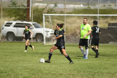 DSC_2105-ZF-0122-38897-1-001-014