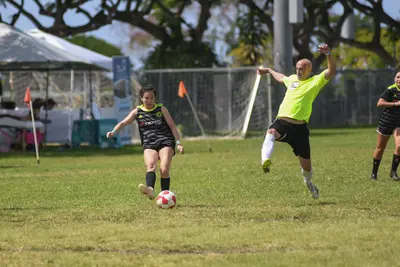 DSC_2625-ZF-0122-38897-1-001-200