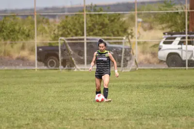 DSC_2948-ZF-0122-38897-1-001-298